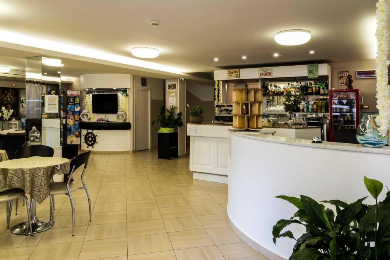 My Hotel Cesenatico Luaran gambar