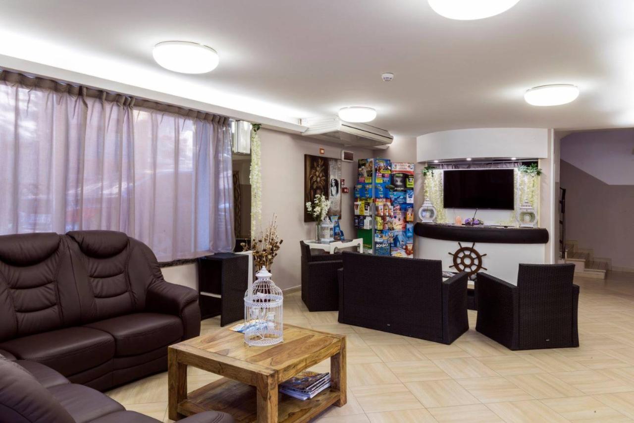 My Hotel Cesenatico Luaran gambar